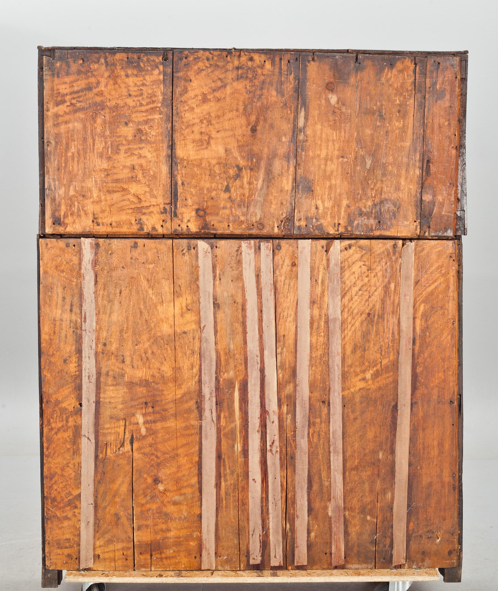 STOLPSKÄNK. England, renässansstil.