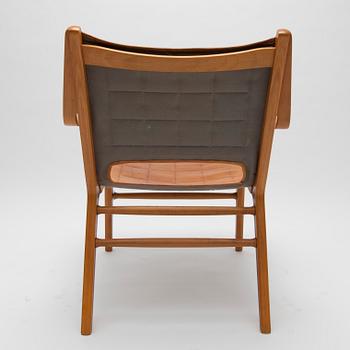 KARMSTOL, "Ax-stolen", Peter Hvidt och Orla Mölgaard-Nielsen för Fritz Hansen, Danmark.