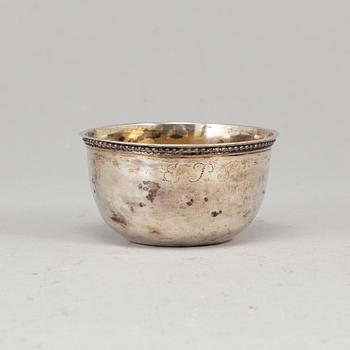 A Swedish 18th century silver tumbler, mark of Stephan Westerstråhle, Stockholm 1793.