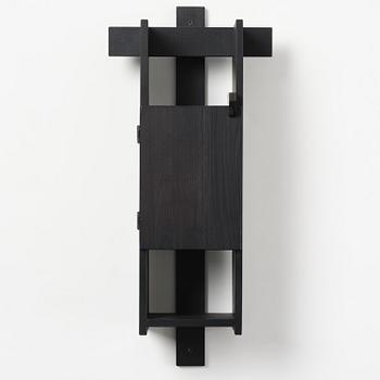 John Kandell, väggskåp, variant av "Arkitektskåpet", ed. 6/20, Källemo, Värnamo, efter 1989.