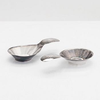 Silver dish by K. Andersson, 1928, and a pair of drinking scoops, maker's mark of C F Carlman, Stockholm 1928 and 1952.