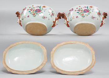 An export porcelain famille rose dinner service, Qing dynasty, Qianlong (1736-1795), (59 pc).