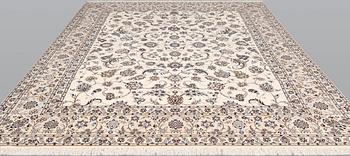 A part silk Nain carpet, so-called 6LAA, approx. 308 x 254 cm.
