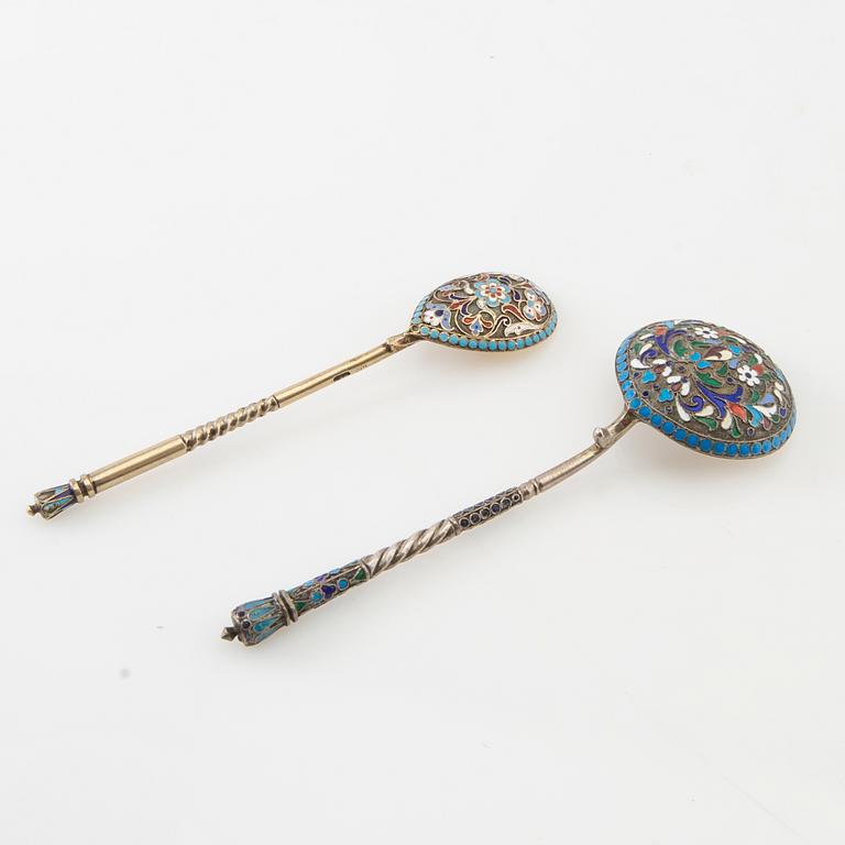 Spoons 2 pcs Russia silver and enamel 1908-26.
