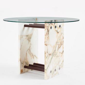 Per Söderberg, ett unikt bord, "PS Bespoke Cube”, No Early Birds, 2021.