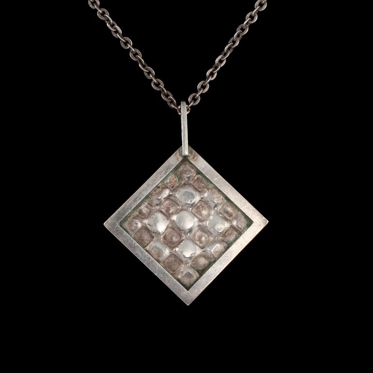 HÄNGE, silver, Lars Arby, Göteborg, 1967. Vikt 15 g.