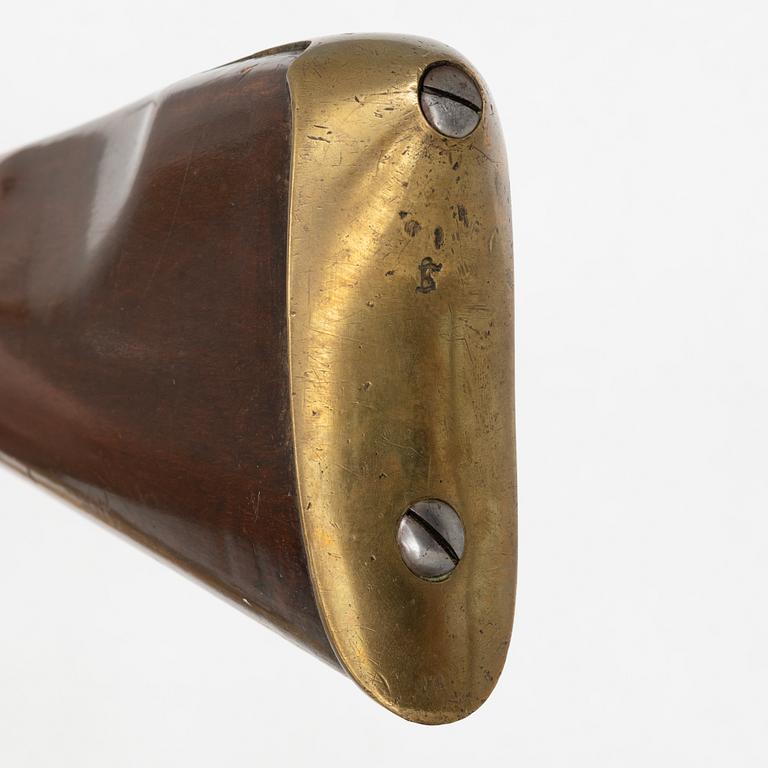 Flintlåsgevär svenskt, m/1815 med bajonett.