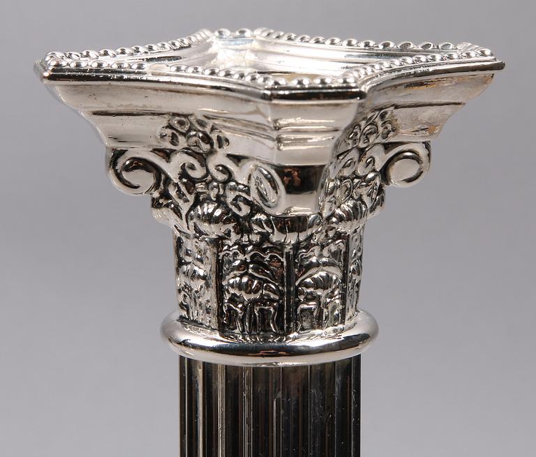 KOLONNLJUSSTAKAR, 6 st, nysilver. Empirestil.