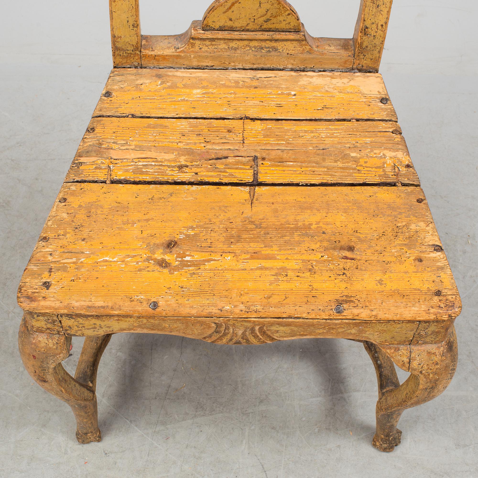 A baroque chair.