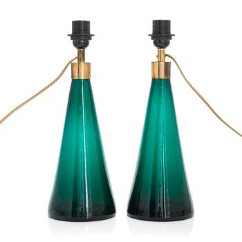 Gunnel Nyman, a pair of mid-20th century table lamps for Idman. Designed 1948.