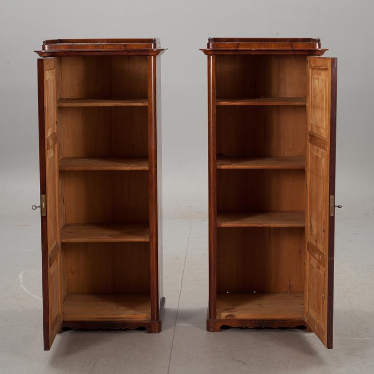 SKÅP, ett par. 1800-talets mitt.