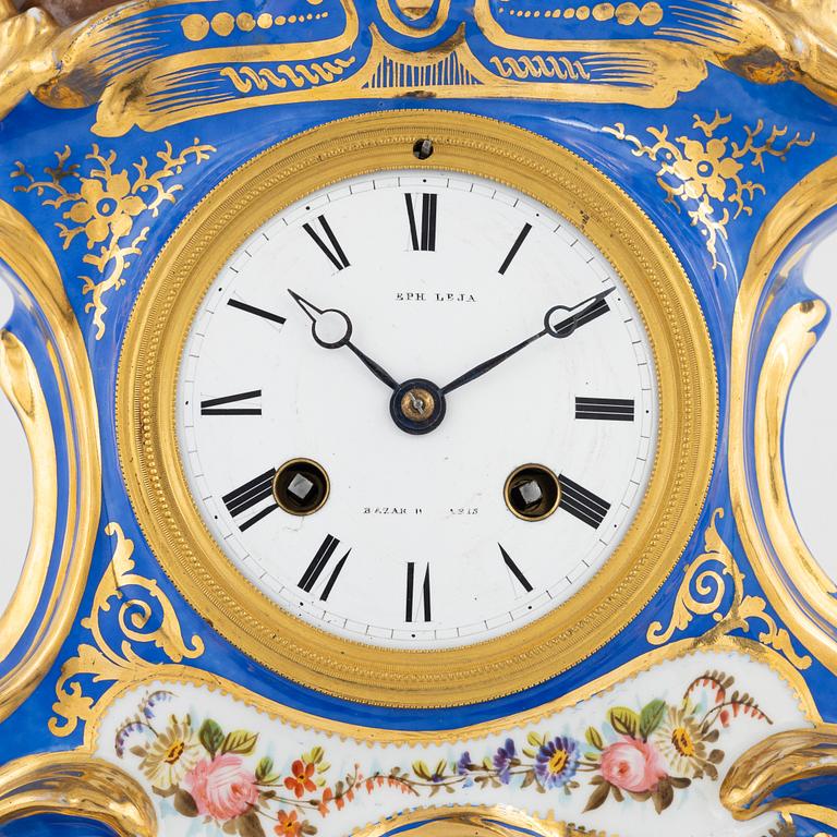 A porcelain mantle clock, Joseph Leja, Bazar de Paris, second half of the 19th Century.