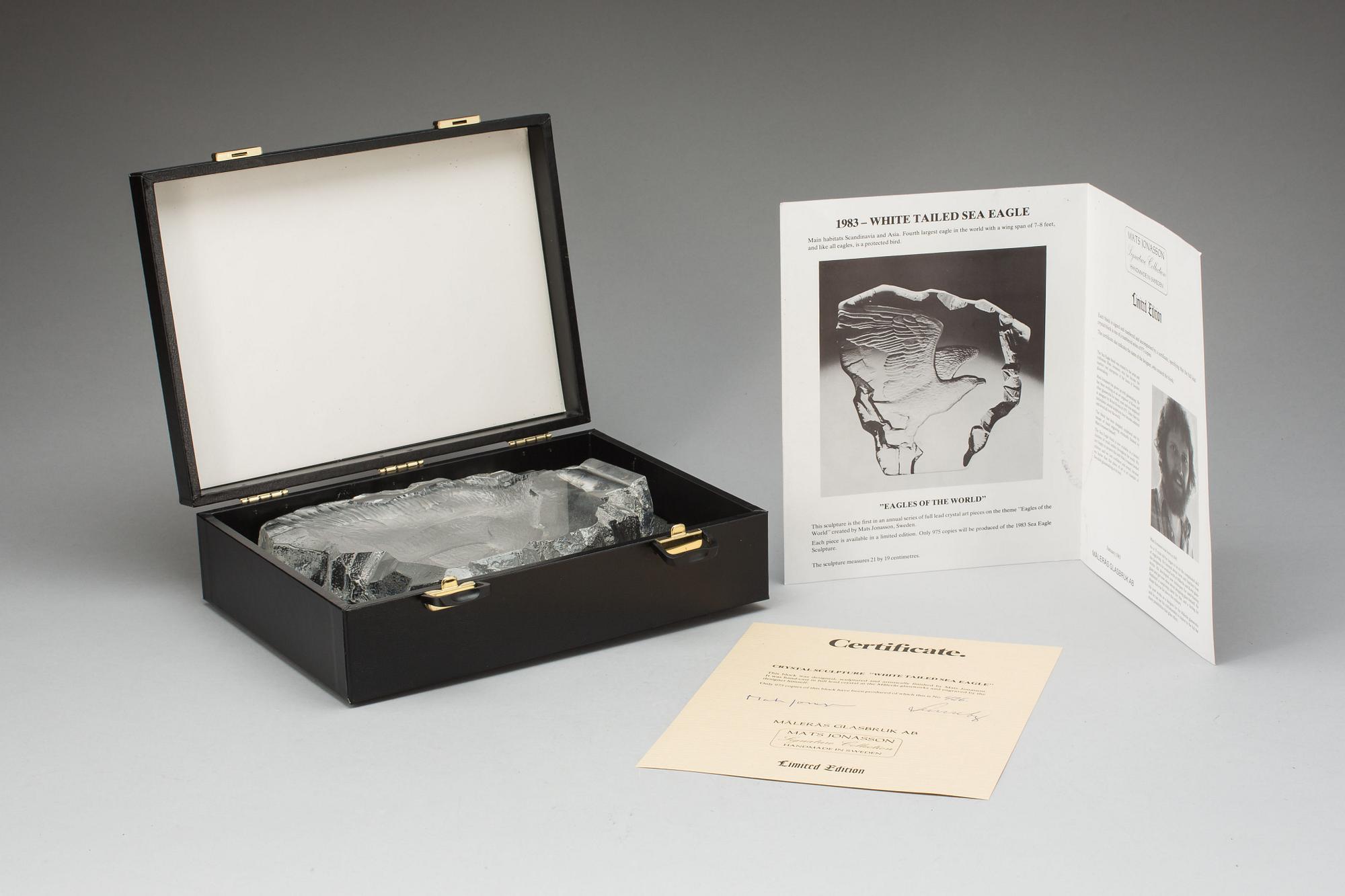 SKULPTUR, glas, Mats Jonasson, Målerås, signerad och numrerad 426/975.