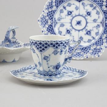 A Royal Copenhagen porcelain half lace "Musselmalet" service 21 pcs.