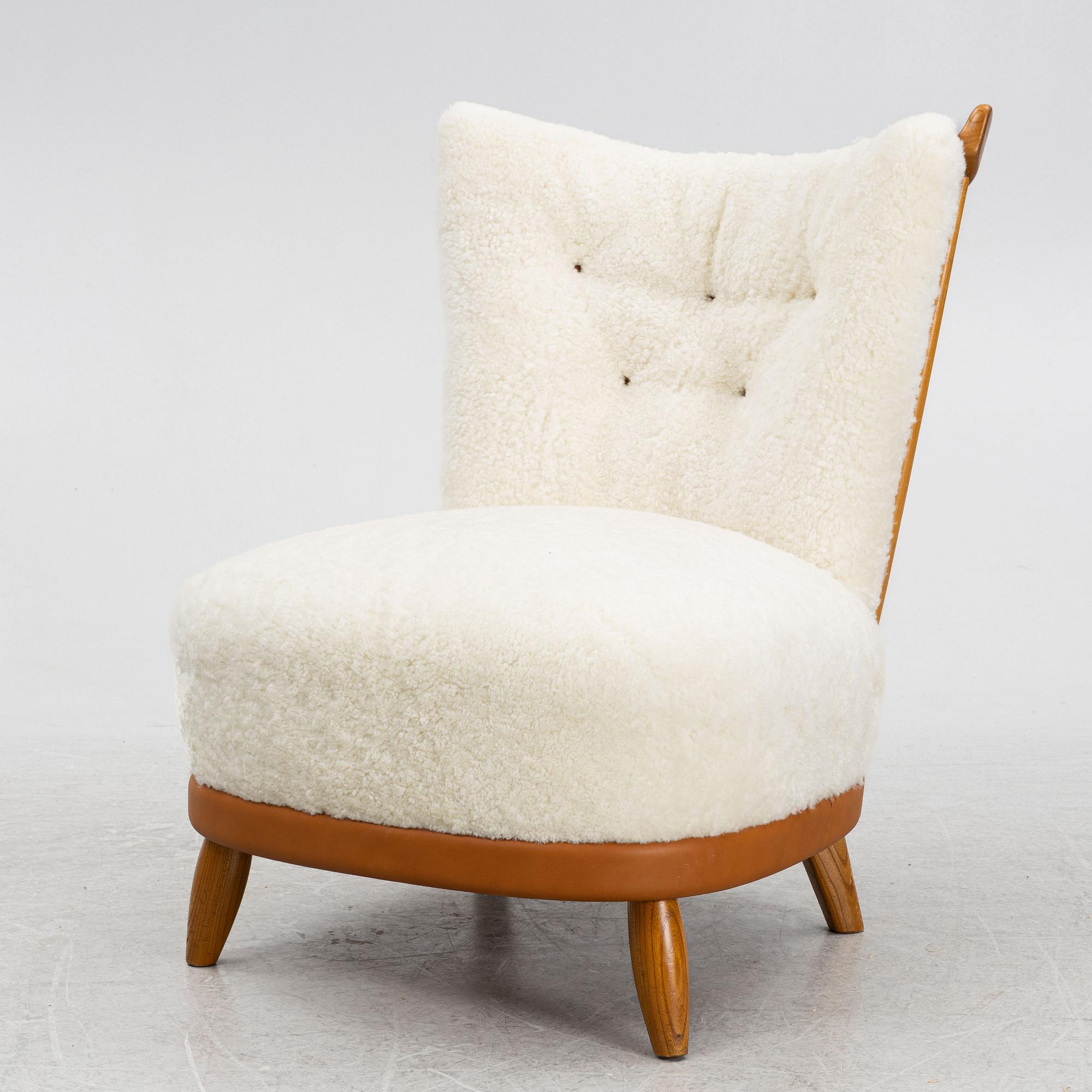 A mid-20th Century armchair.