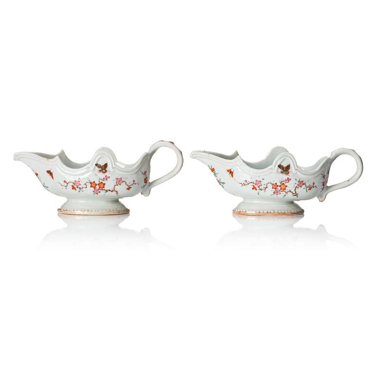 A pair of famille rose sauce boats, Qing dynasty, Qianlong (1736-95).