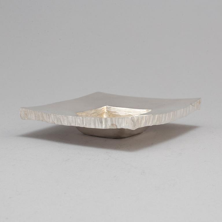 REY URBAN. A sterling silver dish, Stockholm 1988.