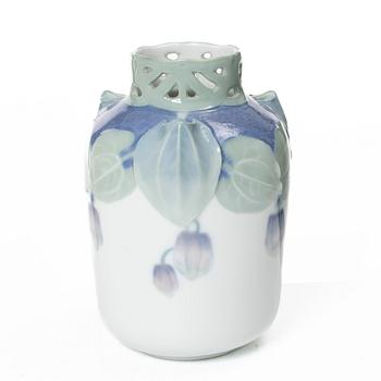 Nils Emil Lundström, vas, jugend, Rörstrand, tidigt 1900-tal.