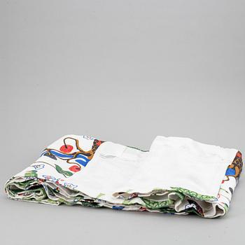 SVENSKT TENN, two valances, three pieces of gores and one lamp-shade.