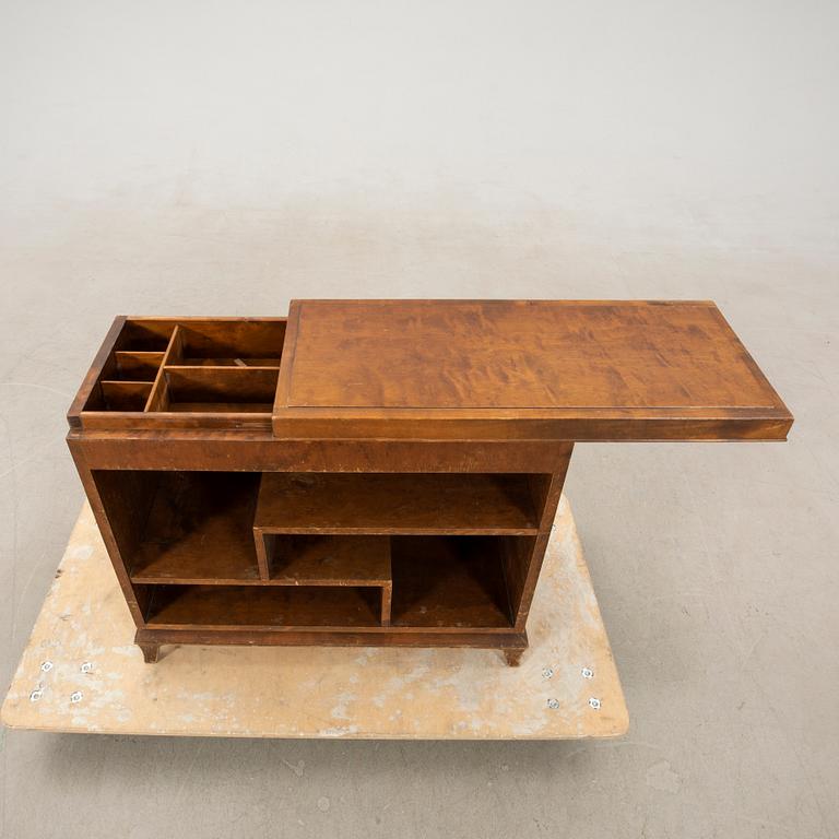 Side table Scandinavian Modern 1940s.