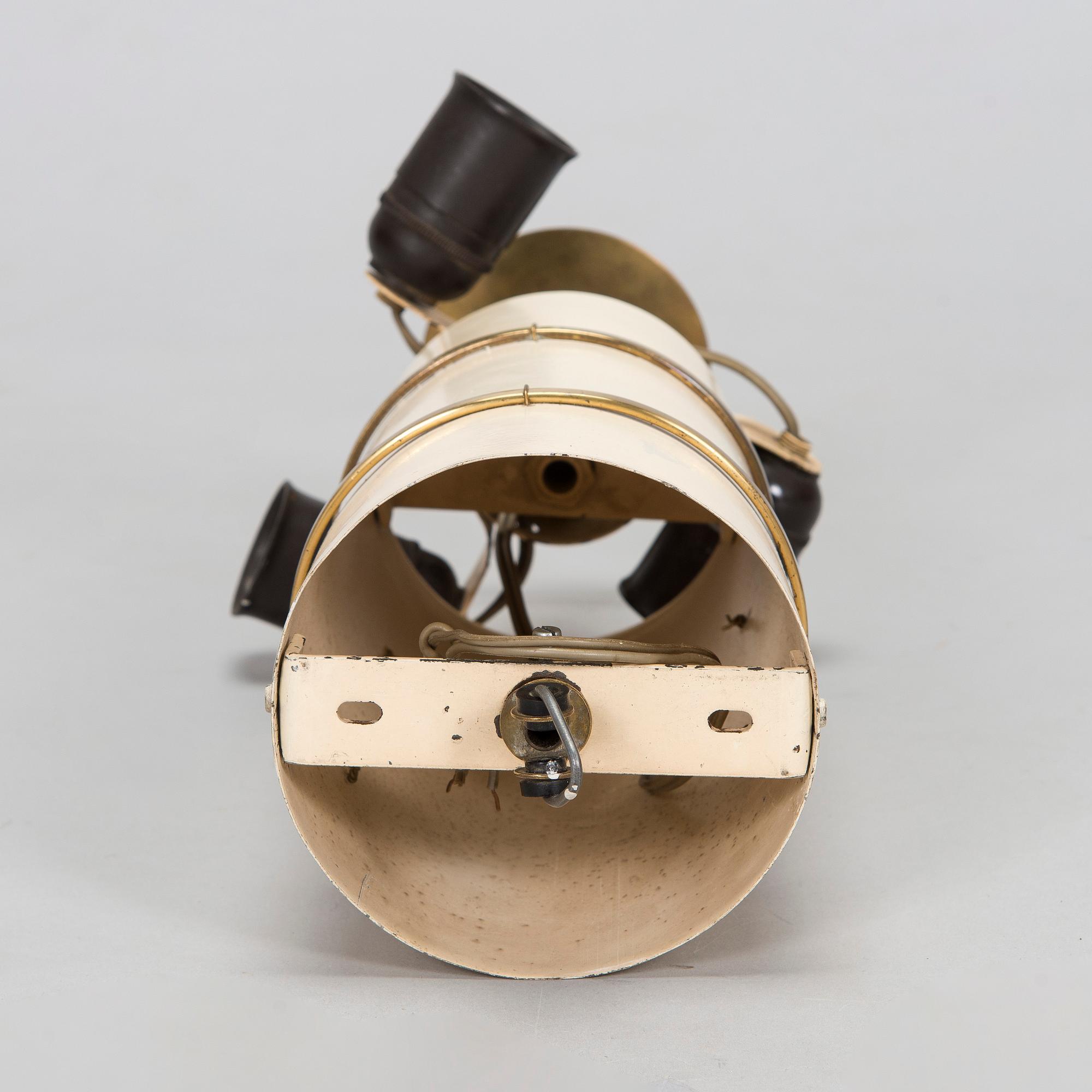 Paavo Tynell, taklampa, modell 9053, Taito 1900-talets mitt.