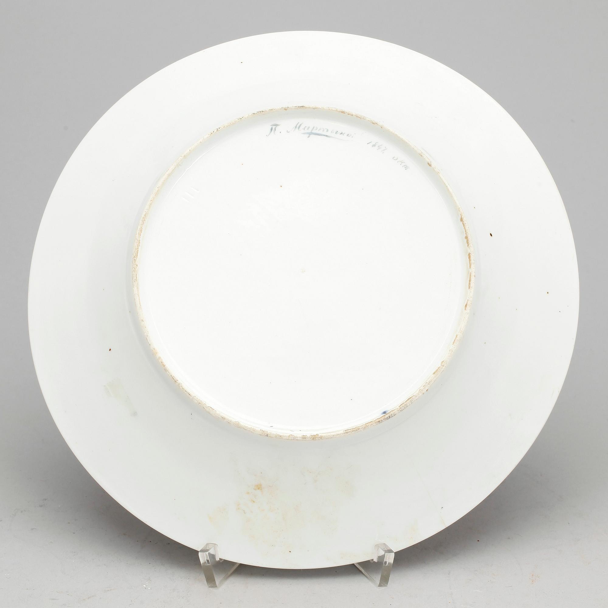 TALLRIK, porslin, målad dekor, Ryssland, bär datering 1847.
