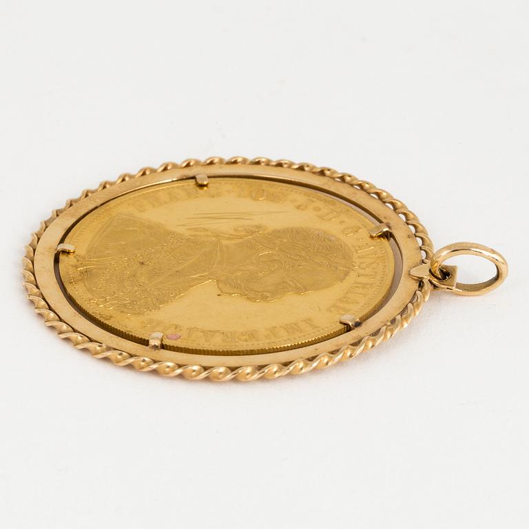 A cold coin pendant FRANZ JOSEPH I 1915, Austria Hungary.