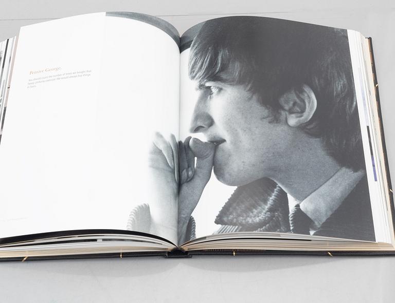 Ringo Starr, "Photograph", Genesis Publications Limited.