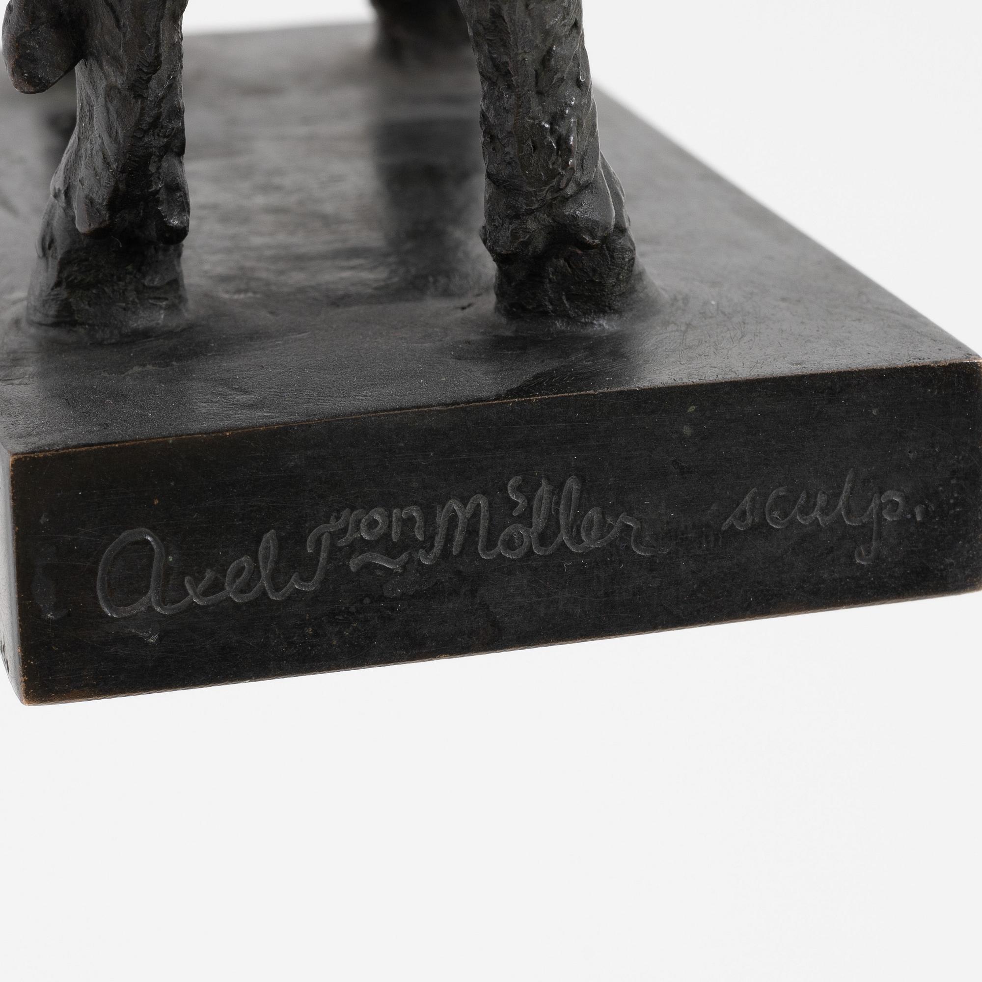 Axel Tson Möller, sculpture. Signed. Foundry mark. Bronze. Height 18 cm. Length 21 cm.