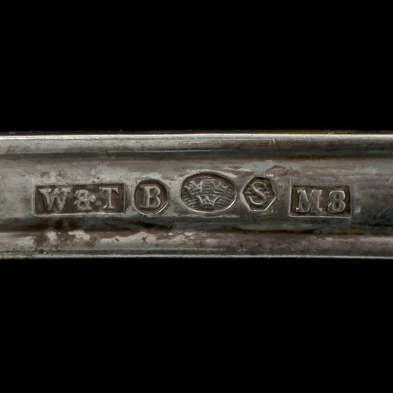 BESTICKSERVISDELAR, 35 st, silver, W & T, Borås, 1900-talets mitt, importstämplade. Vikt 1913 g.