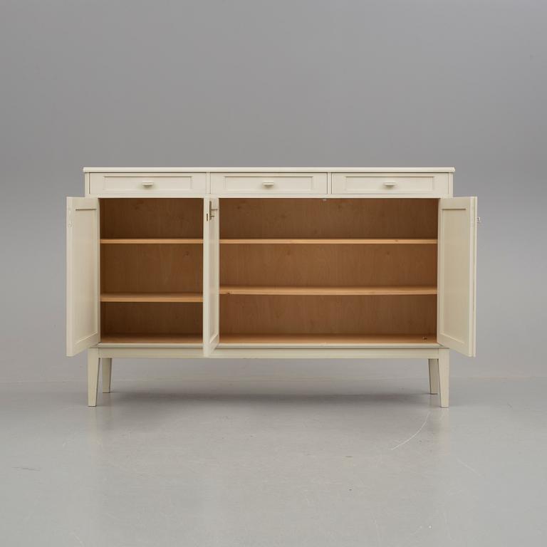 SIDEBOARD, 1900-talets slut.