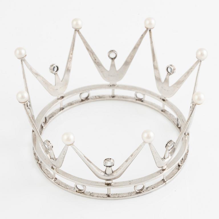 Brudkrona, Ceson, silver med pärlor och vita stenar, Göteborg 1966.