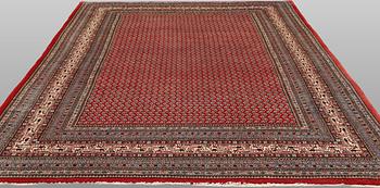 Carpet, Saruk Mir, 320 x 217 cm.