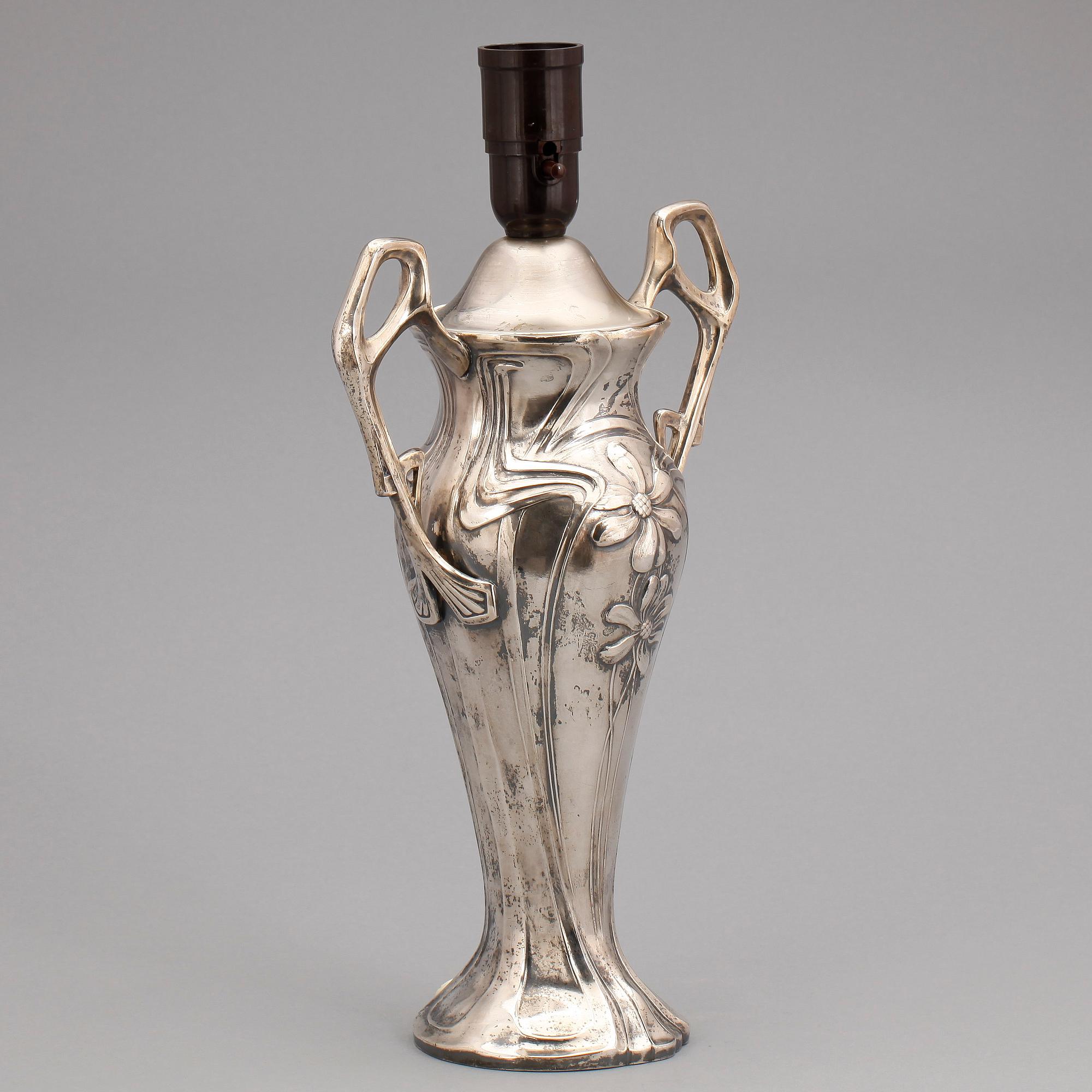 VAS/BORDSLAMPA, nysilver, jugend tidigt 1900-tal.