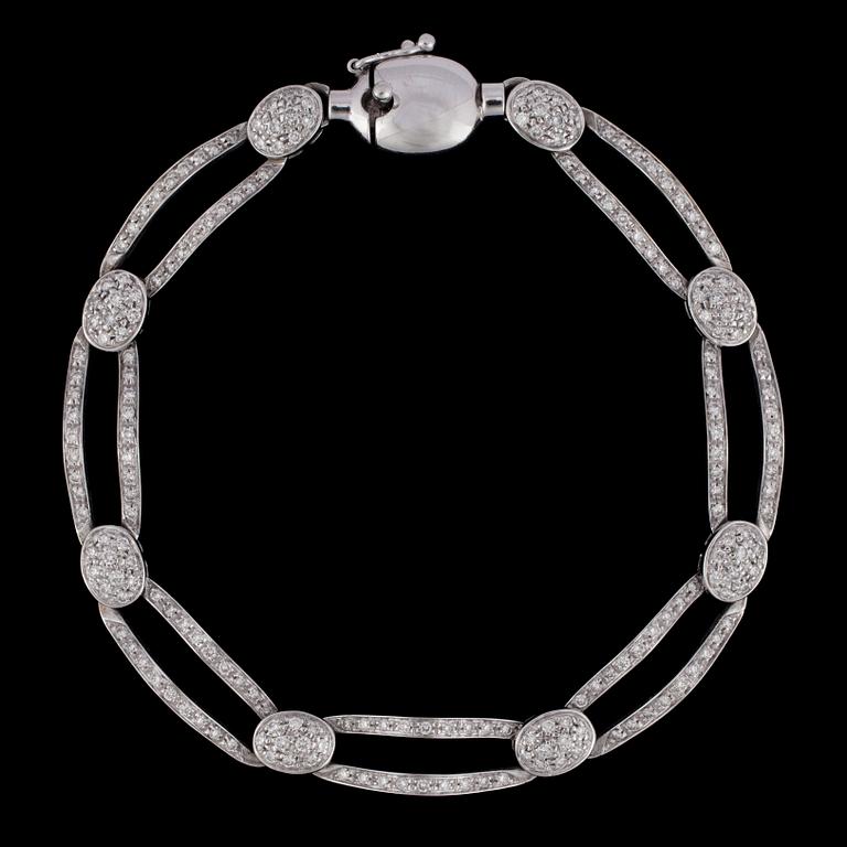 ARMBAND, briljantslipade diamanter, ca 2.20 ct.