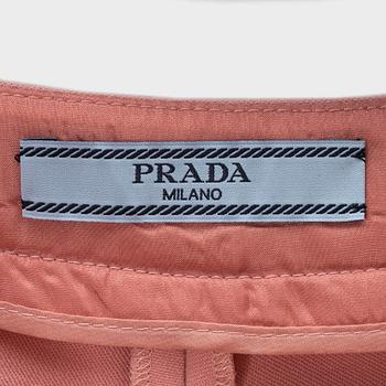 Prada, a pair of pink wool pants, size 36.