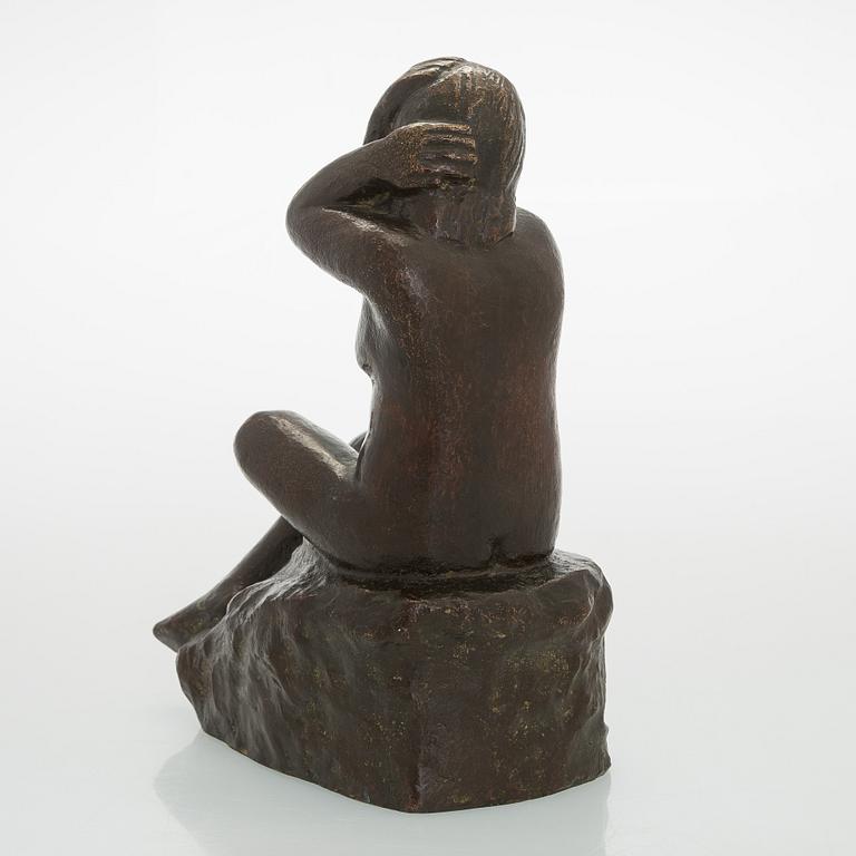 Mikko Hovi, Kvinnofigur.