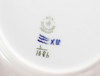 SERVISDELAR, 16 delar, porslin, Royal Copenhagen.