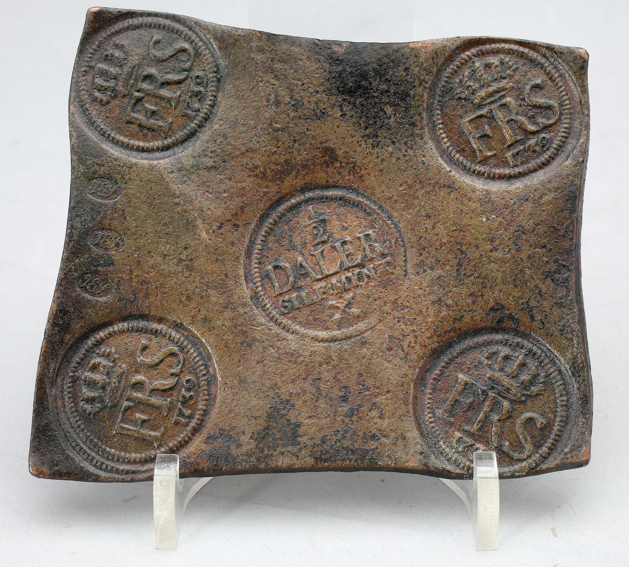 PLÅTMYNT, koppar, 1/2 daler silvermynt, Fredrik I, Sverige 1739.