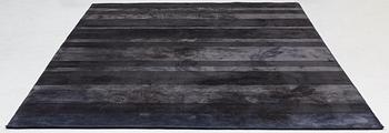 Rodolfo Dordoni, Matta, "Dibblets Barcode", Minotti, Italien. ca 400 x 300 cm.