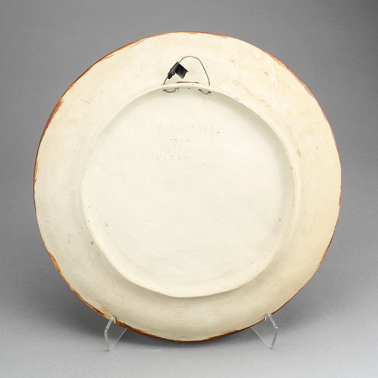 FAT, stengods, P Kvistberg, Höganäs, signerad, daterad 1967.