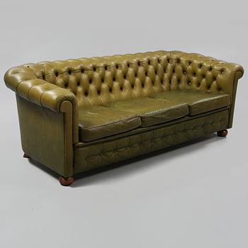SOFFA, chesterfieldmodell, 1900-talets andra hälft.