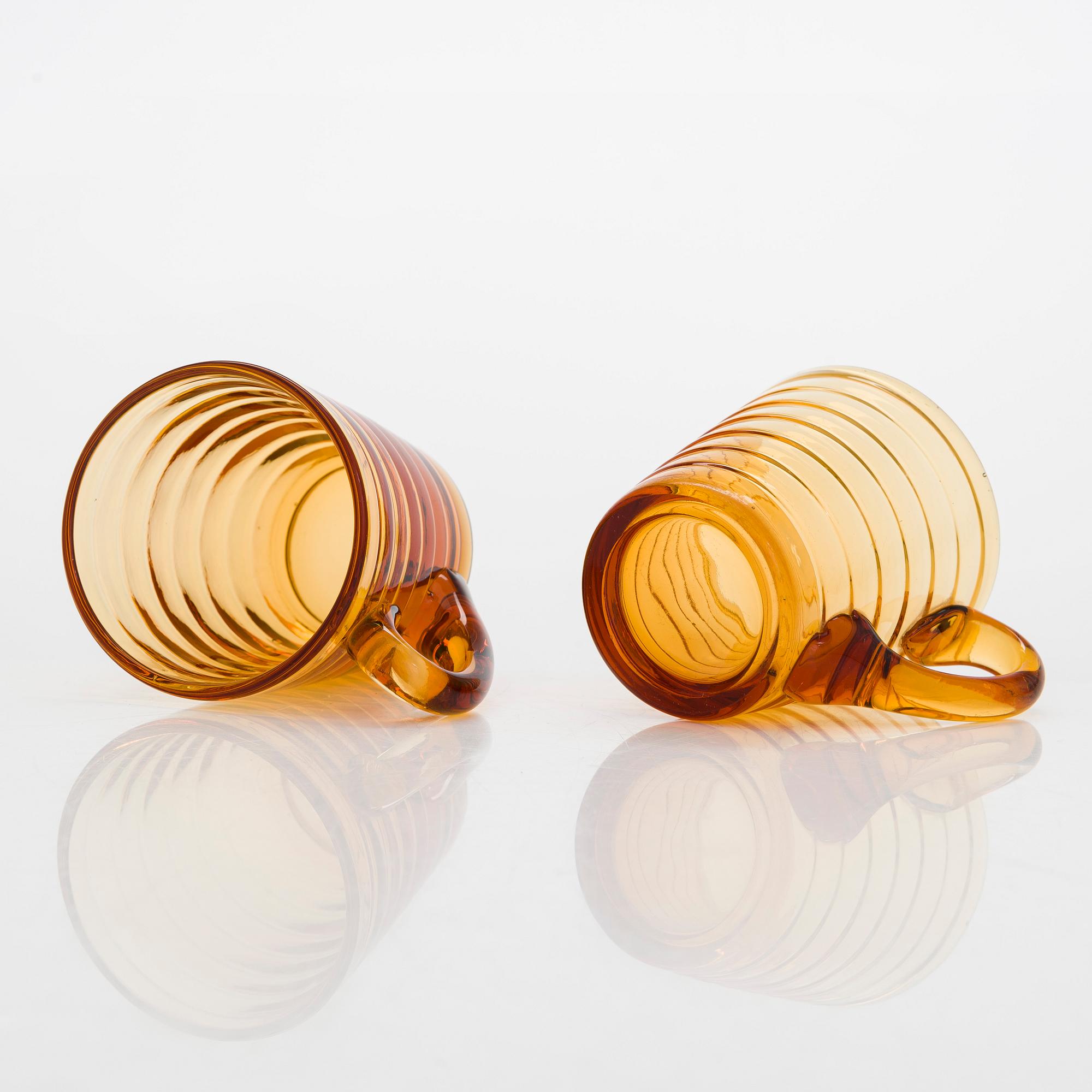 Aino Aalto, a set of two 1930's drinking glasses / tumblers '4750'. Karhula Glassworks, Finland.
