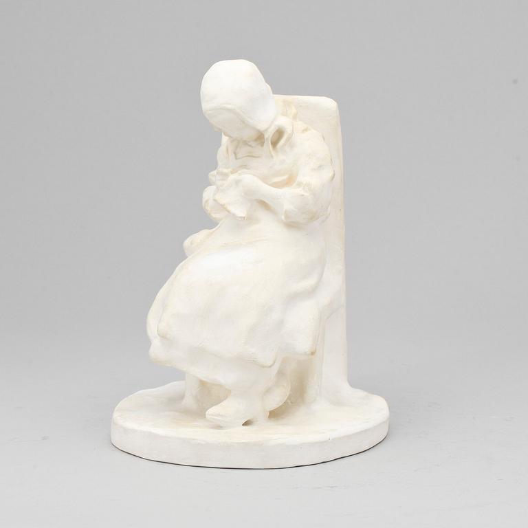 RUTH MILLES, skulptur, gips, signerad och otydligt daterad (möjligen 1911).