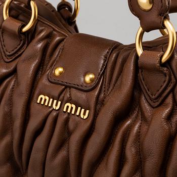 MIU MIU, väska "Matelasse".