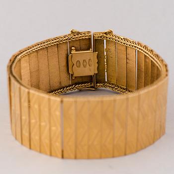 A BRACELET, 18K gold. Uno A Erre, Italy.