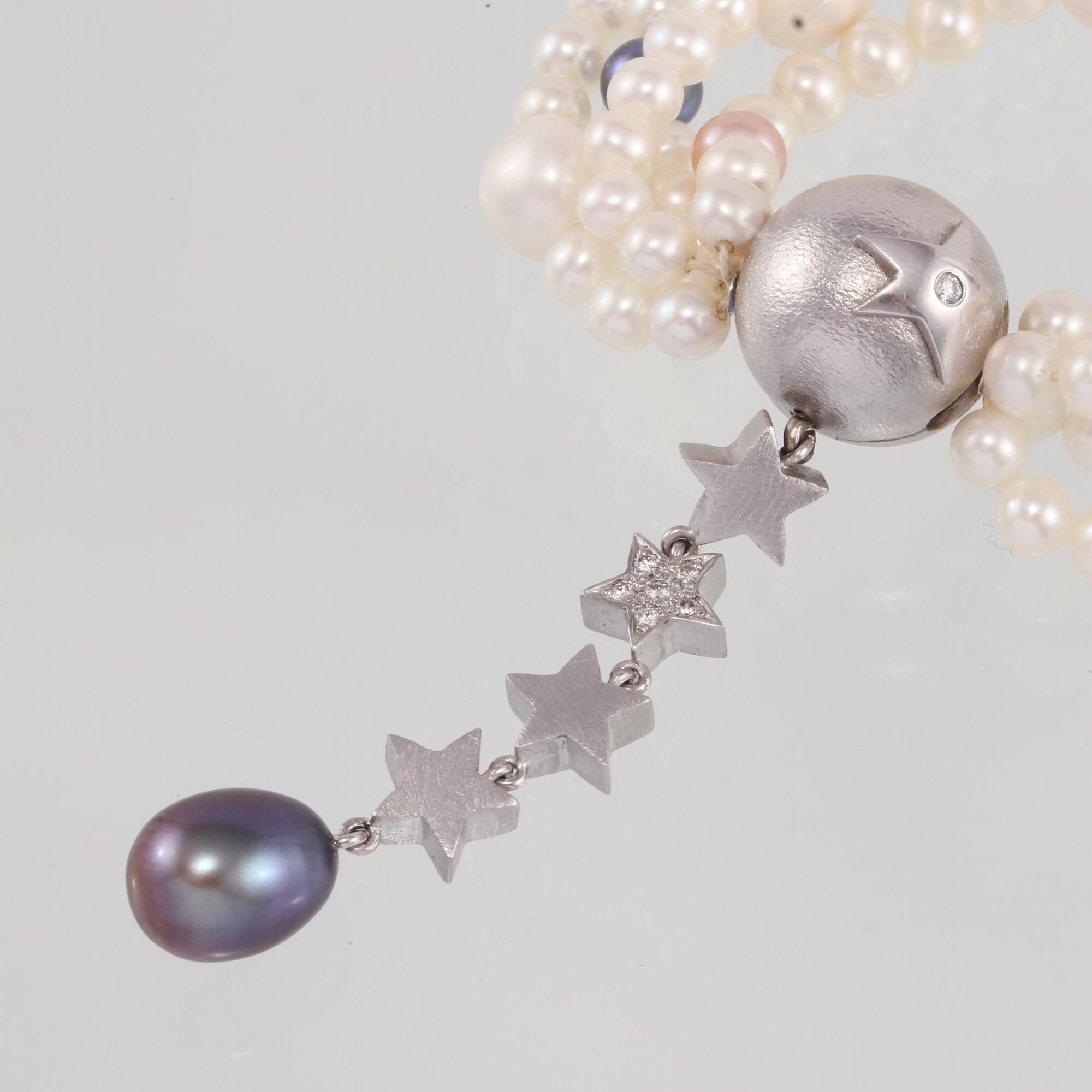 COLLIER, odlade pärlor med lås i 18K vitguld, briljantslipade diamanter samt odlad pärla, Ole Lynggaard.