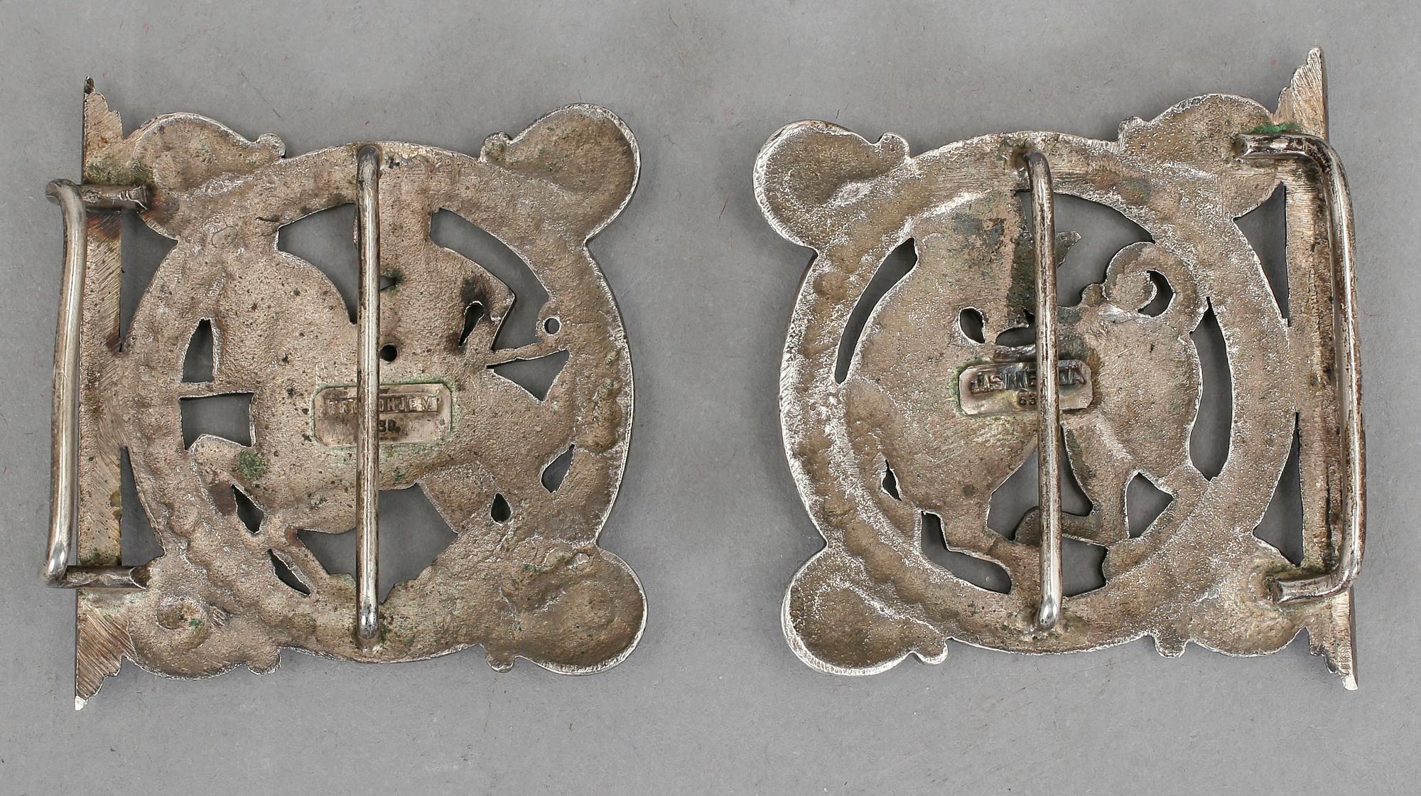 BÄLTSPÄNNE, silver, J Smedje, Trondheim, 1910. Vikt ca 76 gram.