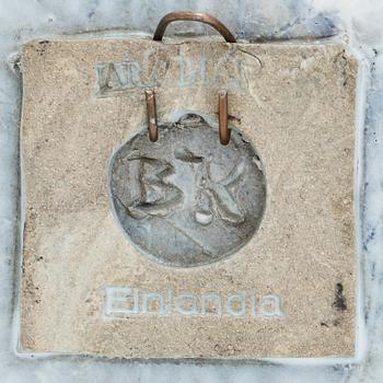 Birger Kaipiainen, keramikplatta, signerad BK, stämplad Arabia Finlandia.