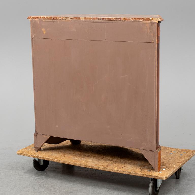 SKÄNK, Louis XVI-stil, 1900-talets andra hälft.